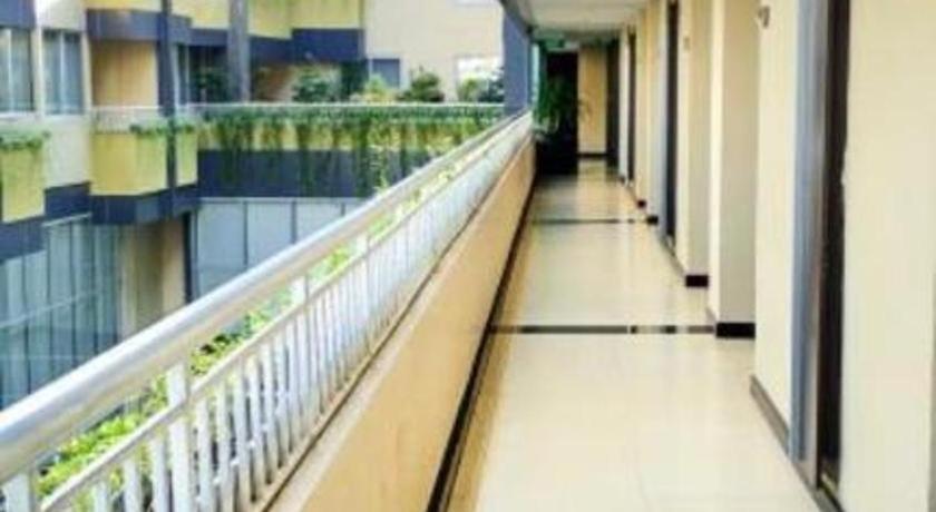 Grage Jogja Hotel ยอกยาการ์ตา ภายนอก รูปภาพ