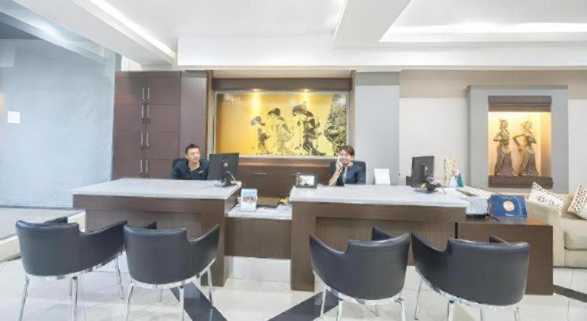 Grage Jogja Hotel ยอกยาการ์ตา ภายนอก รูปภาพ