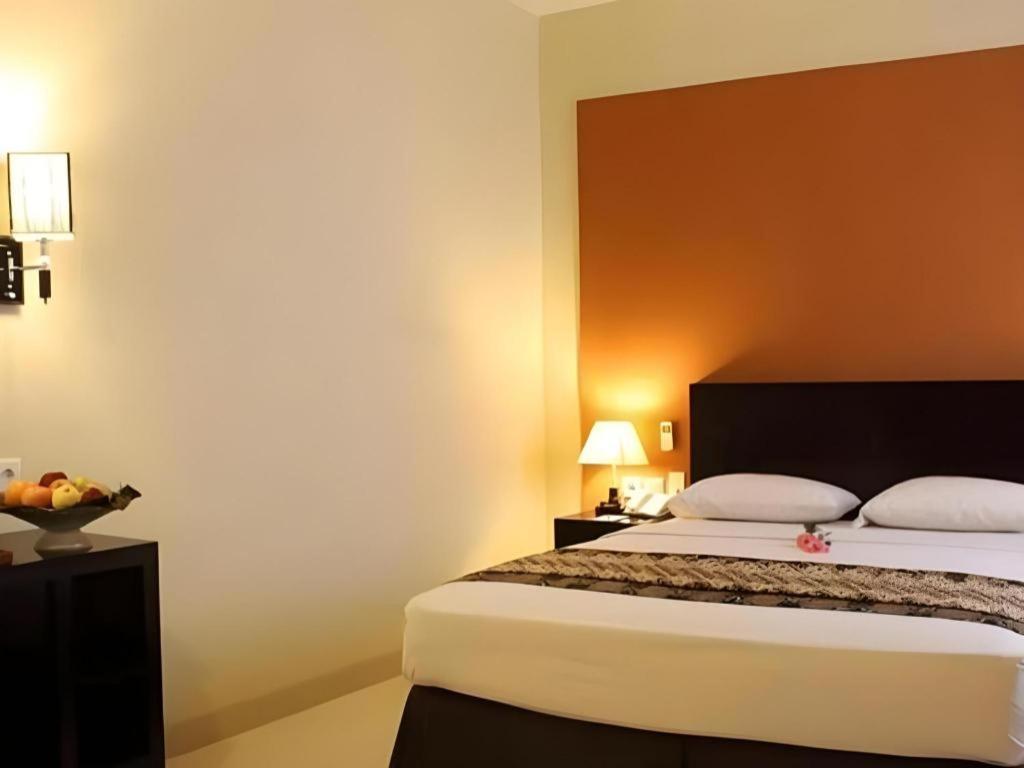 Grage Jogja Hotel ยอกยาการ์ตา ภายนอก รูปภาพ